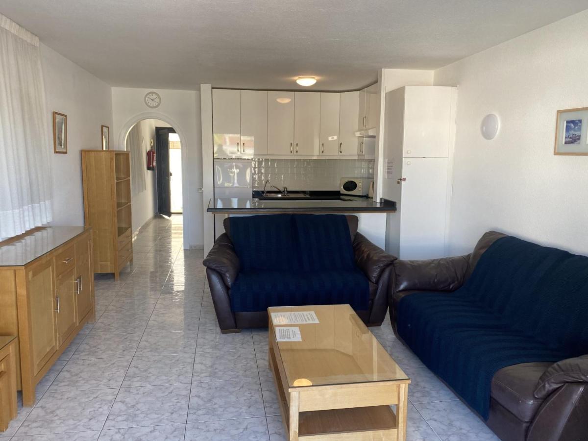 Victoria Court Apartment 13A2 Arona  Bagian luar foto